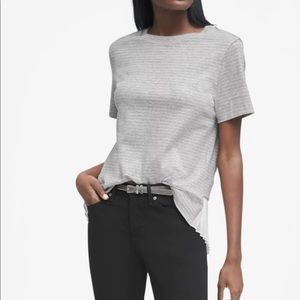 Banana republic t-shirt with pleated back